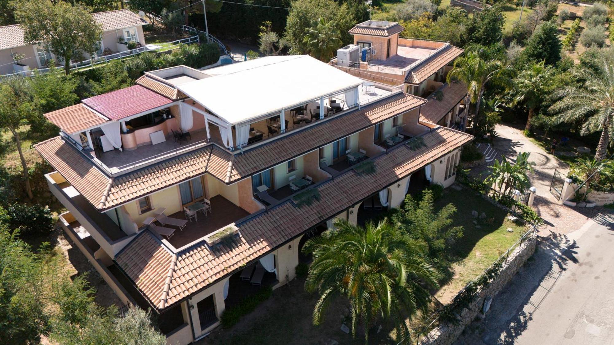 Unico Cannamele Escape Tropea By Life Resorts Parghelia Exterior photo
