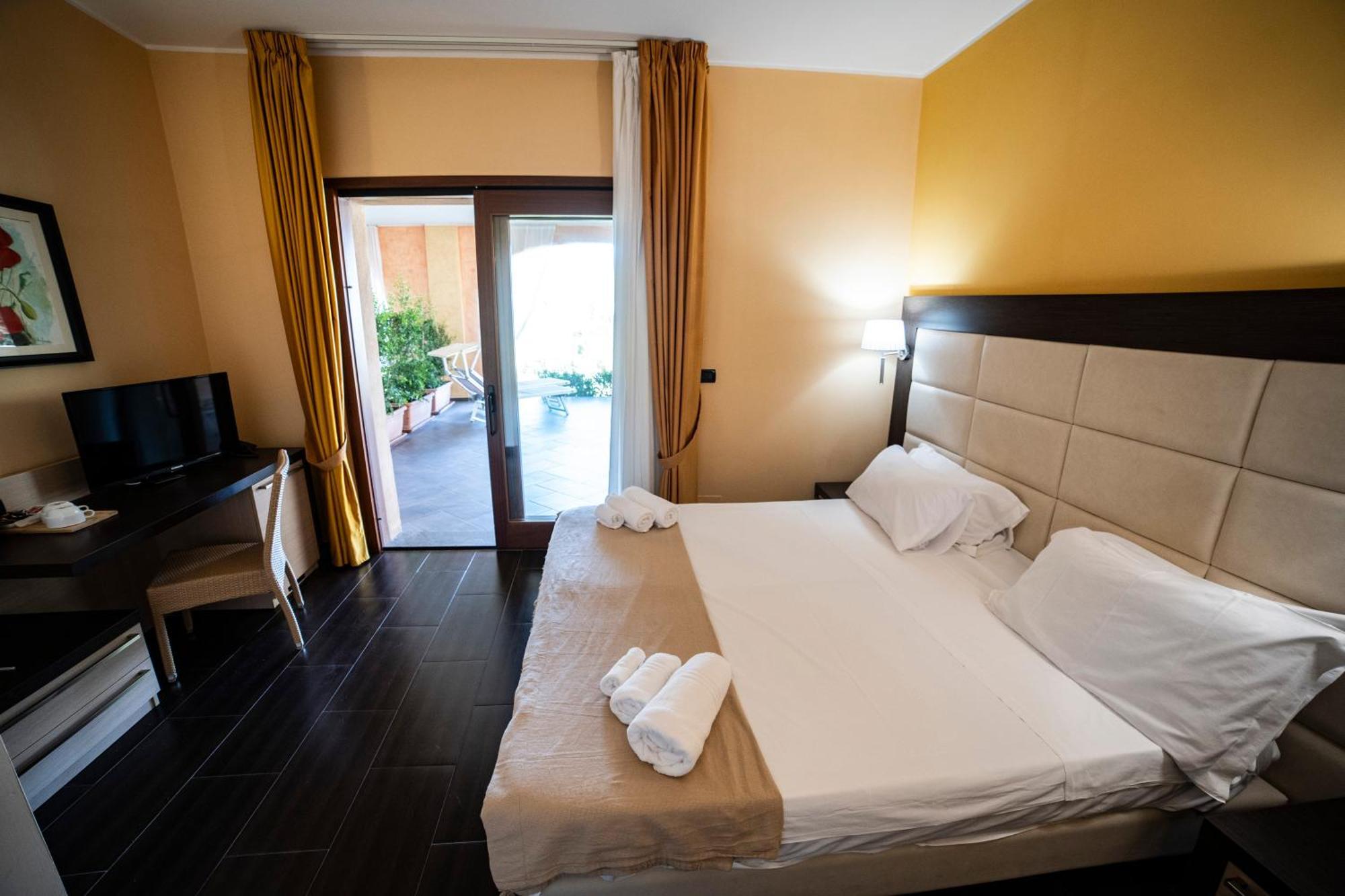 Unico Cannamele Escape Tropea By Life Resorts Parghelia Exterior photo