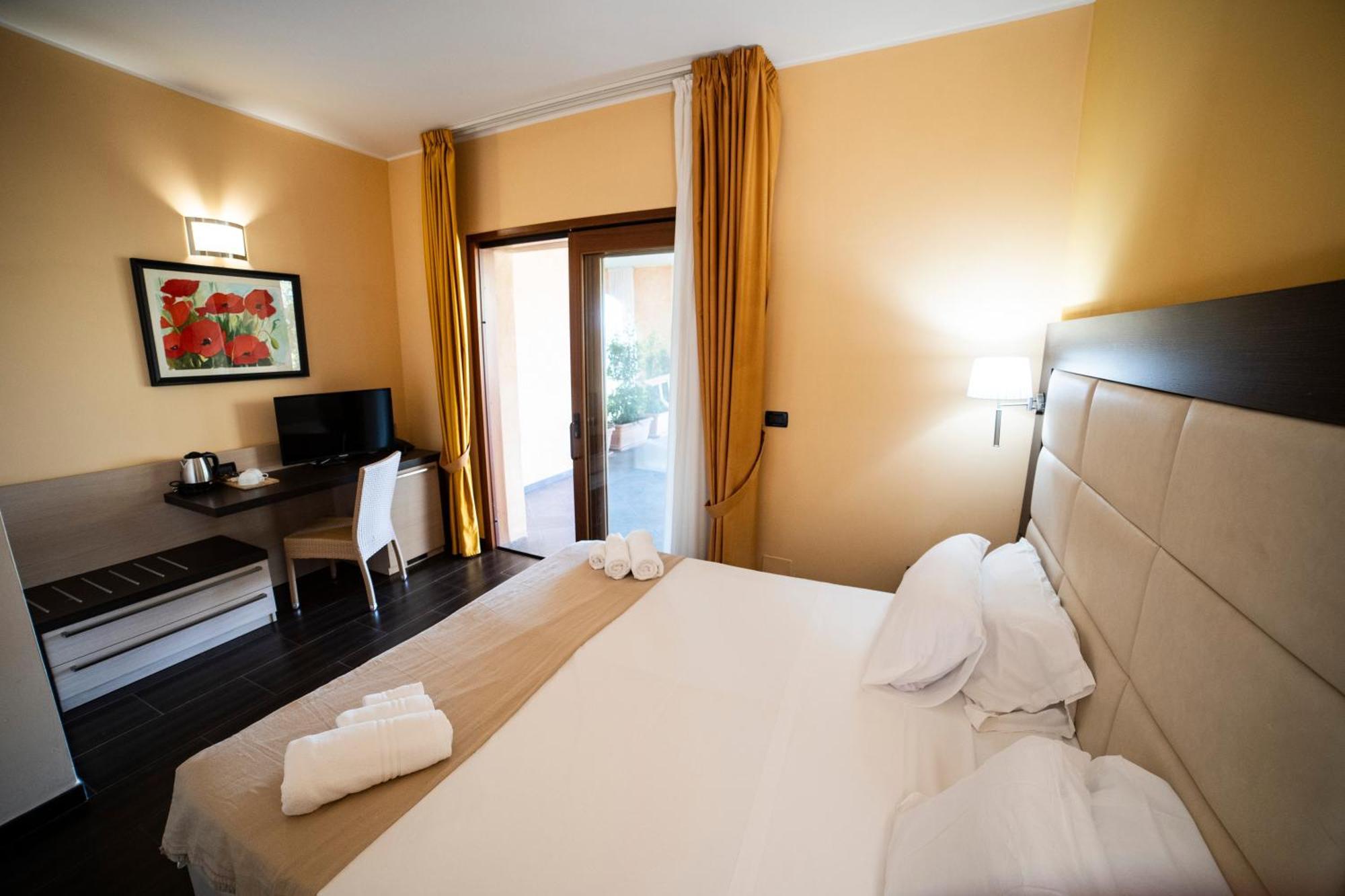 Unico Cannamele Escape Tropea By Life Resorts Parghelia Exterior photo
