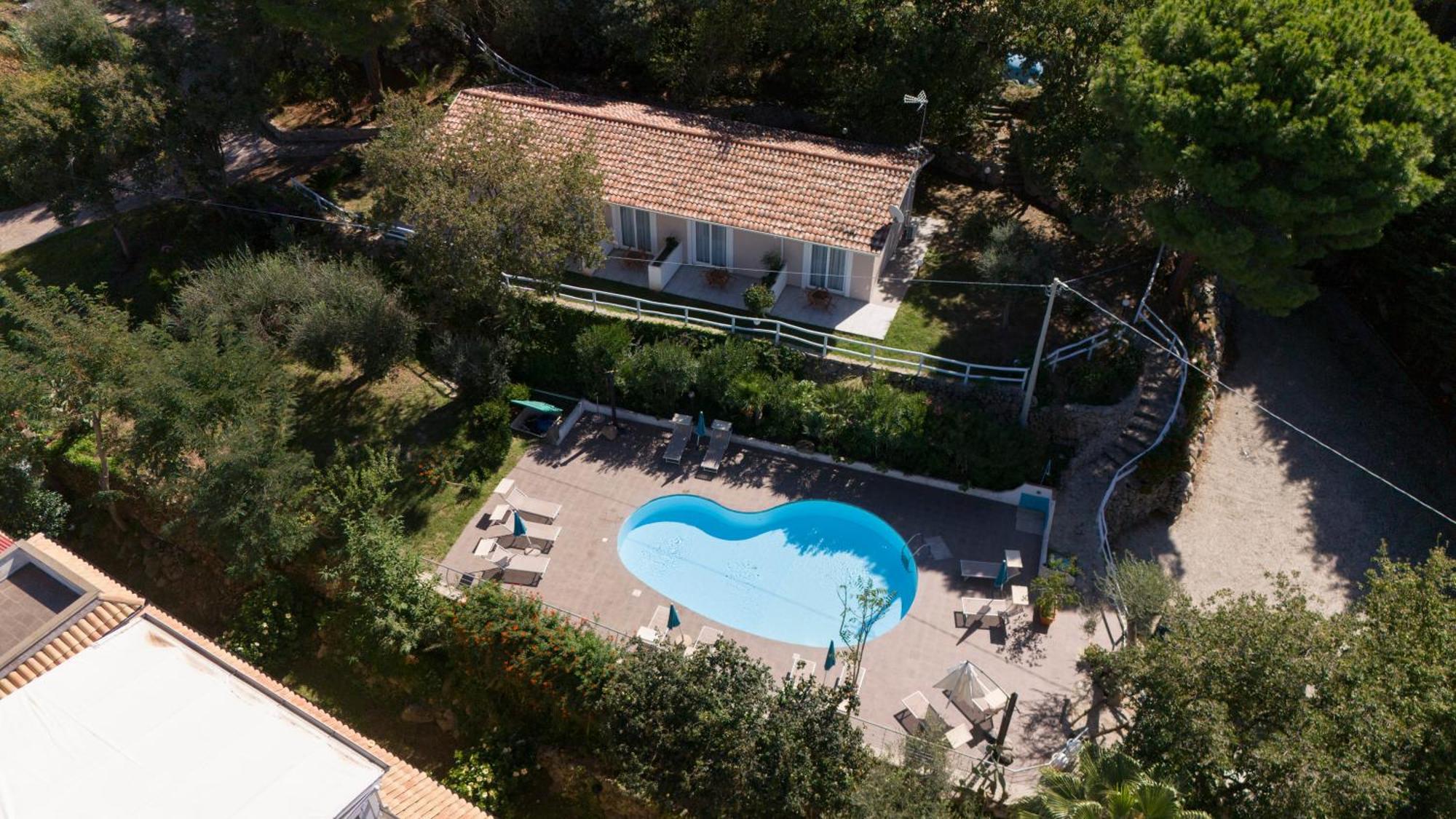 Unico Cannamele Escape Tropea By Life Resorts Parghelia Exterior photo