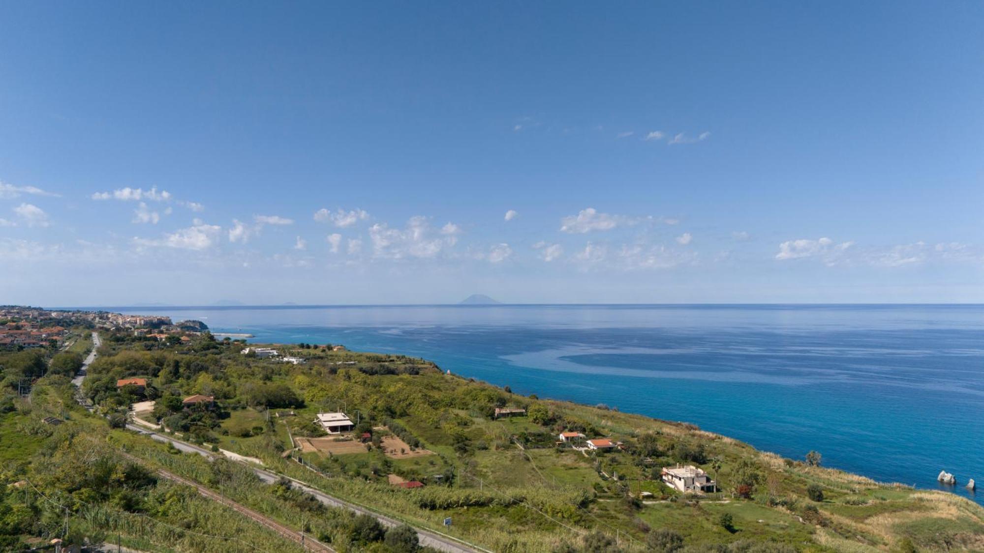 Unico Cannamele Escape Tropea By Life Resorts Parghelia Exterior photo