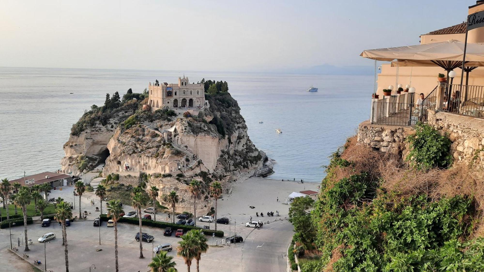 Unico Cannamele Escape Tropea By Life Resorts Parghelia Exterior photo