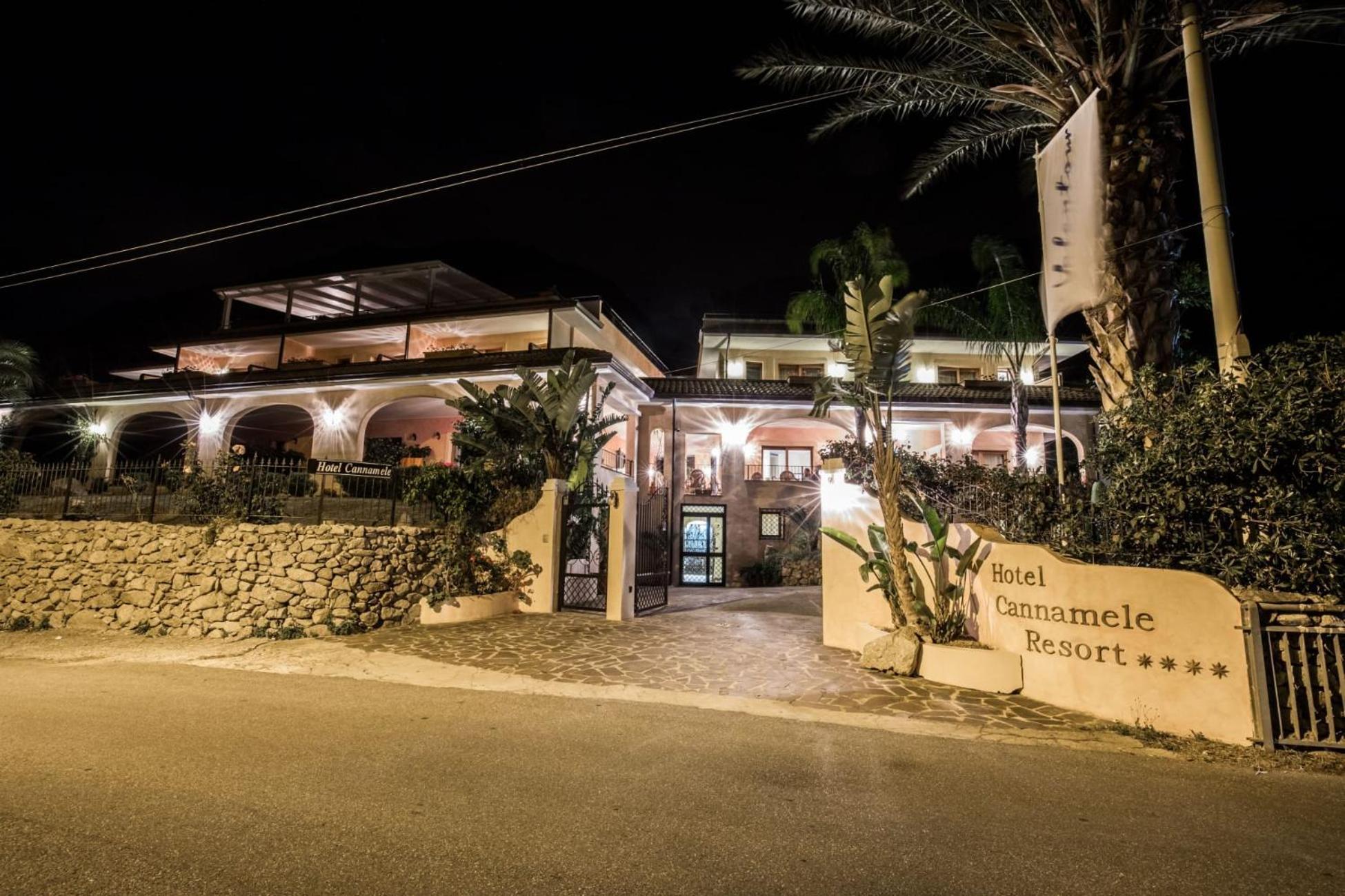Unico Cannamele Escape Tropea By Life Resorts Parghelia Exterior photo