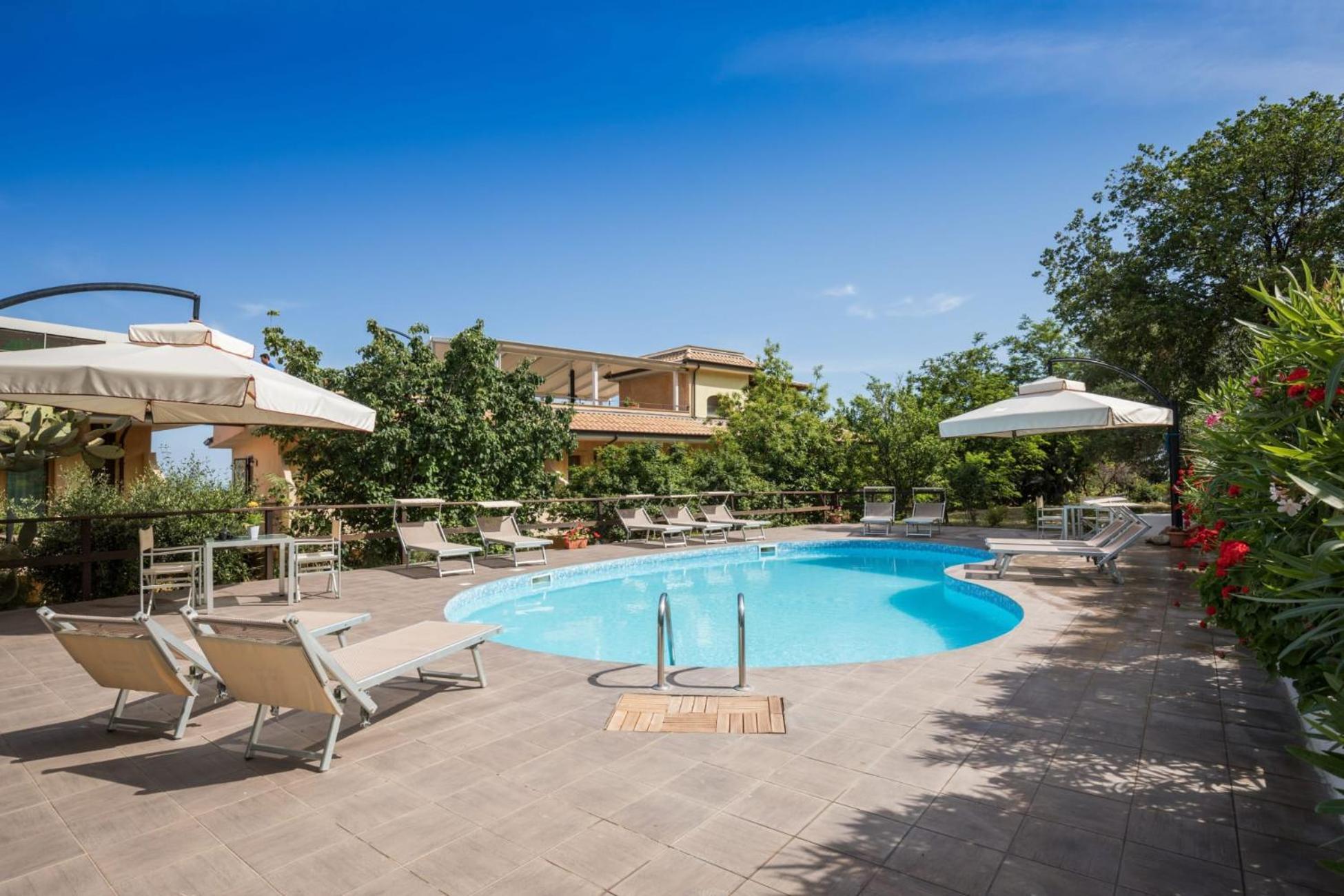 Unico Cannamele Escape Tropea By Life Resorts Parghelia Exterior photo